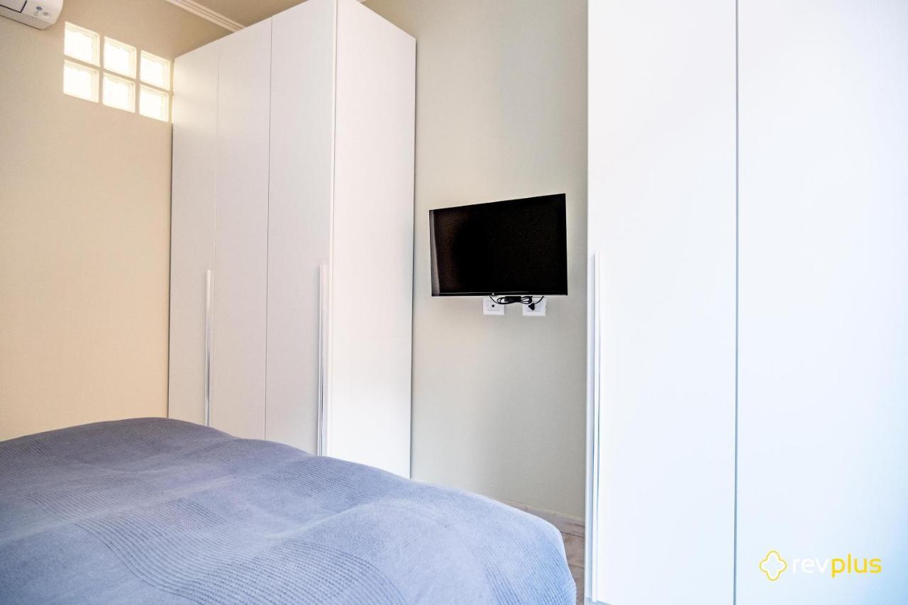 Mecenate Cavour Apartment Rom